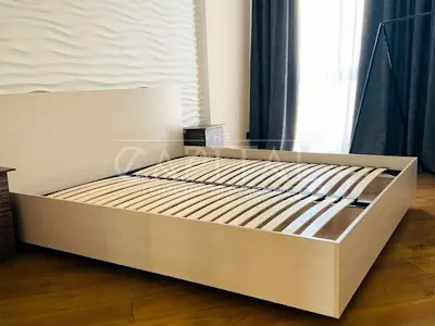 квартира за адресою Регенераторна вул., 4