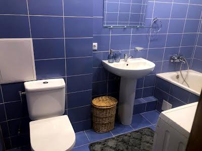 квартира за адресою Вишгородська вул., 4