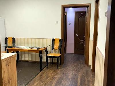 квартира по адресу Евгения Чикаленко ул., 46/1