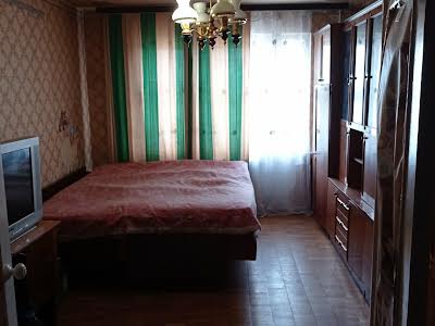 квартира за адресою райдужна, 3