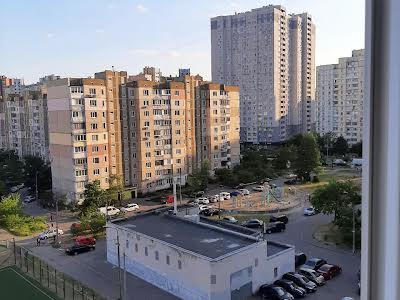 квартира по адресу Драгоманова ул., 5