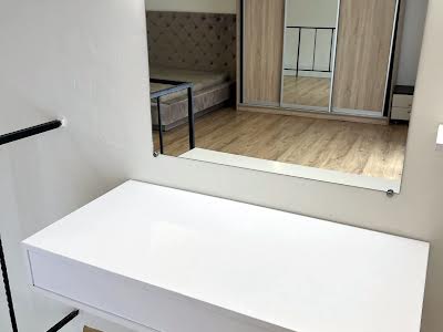 квартира по адресу Шандора Петефі пл., 3