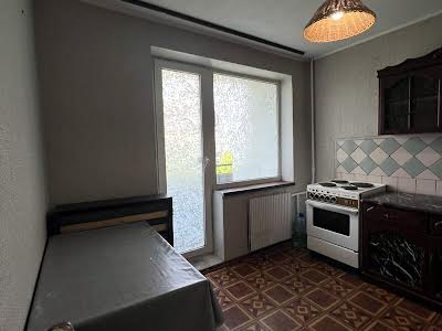 квартира по адресу Зои Гайдай ул., 9-А