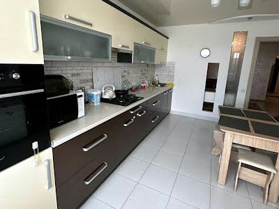 квартира за адресою Володимира Лучаковського вул., 6-А