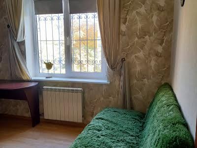 квартира по адресу Героев Днепра ул., 32-А