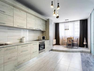 квартира за адресою Драгоманова вул., 2а