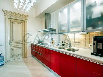 квартира по адресу Паторжинского ул., 14
