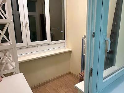 квартира за адресою Панаса Мирного вул., 17