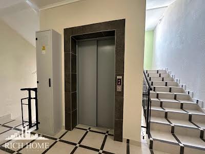 квартира по адресу Приозёрный бульв., 5