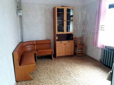 квартира за адресою Василя Чумака вул., 13
