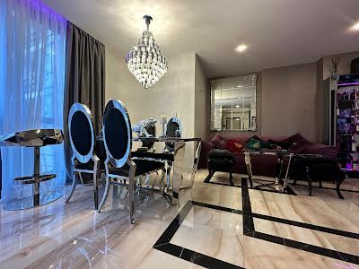 квартира за адресою Адмирала Азарова, 6Б