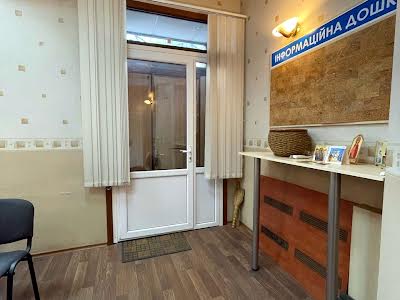 комерційна за адресою Одеса, Велика Арнаутська вул., 18