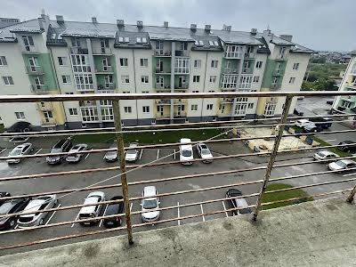 квартира за адресою Весняна вул., 3