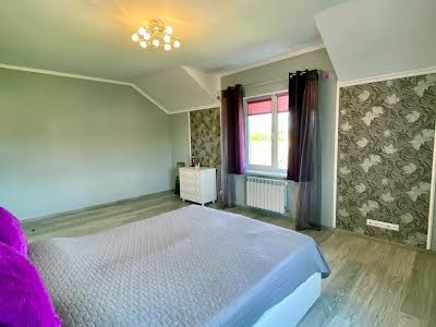 будинок за адресою мельника, 51