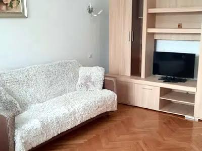 квартира за адресою Ярослава Мудрого вул., 5
