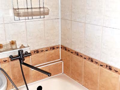 квартира за адресою Булаховського, 38