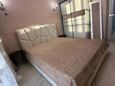 квартира по адресу Полтавский Шлях ул., 184а