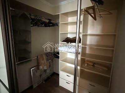 квартира за адресою Нескорених вул., 46