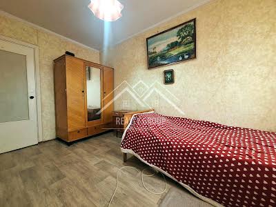 квартира за адресою Ярослава Мудрого, 60а