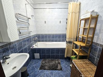 квартира за адресою Єлизавети Чавдар вул., 3