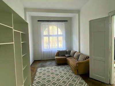 квартира за адресою Сербська вул., 13