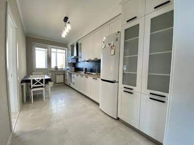 квартира по адресу Кондратюка Юрия ул., 3