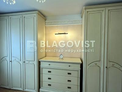 квартира за адресою Драгоманова вул., 31Б