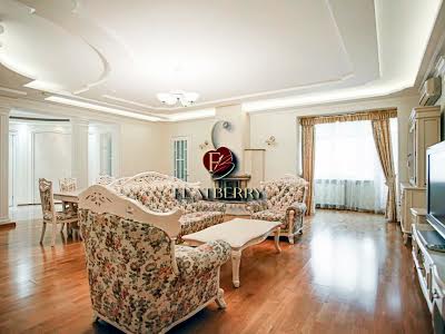 квартира по адресу Паторжинского ул., 14