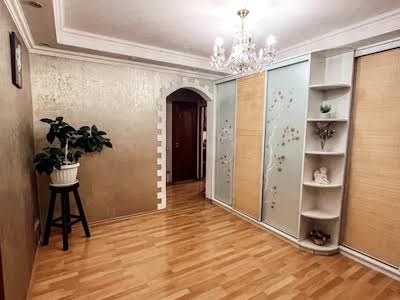 квартира за адресою Петра Григоренка просп., 5