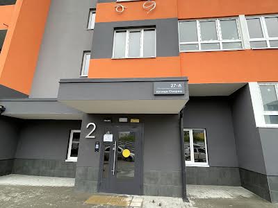 квартира за адресою Озерна вул., 27А