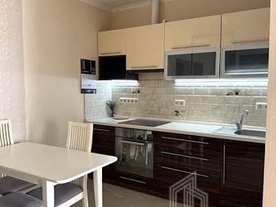 квартира за адресою Автозаводська вул., 29-А