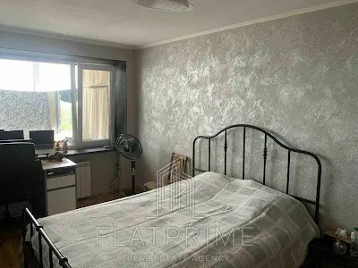 квартира по адресу Строителей ул., 27-А