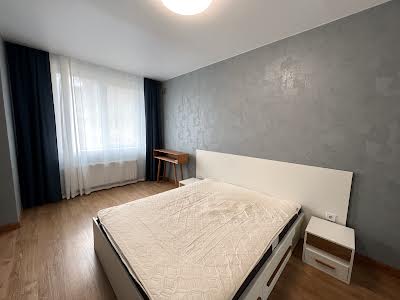 квартира за адресою Зелена вул., 6