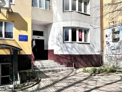 коммерческая по адресу Ивана Франко ул., 25А