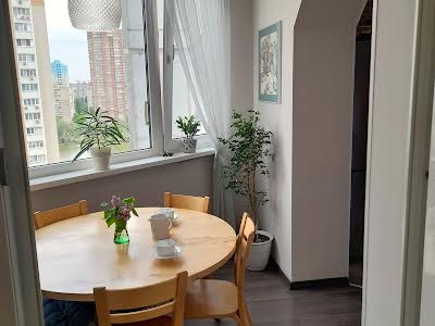 квартира за адресою Драгоманова вул., 1-Г