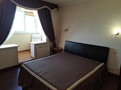 квартира за адресою Свободи просп., 3-Б