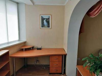квартира за адресою Академіка Корольова вул., 73