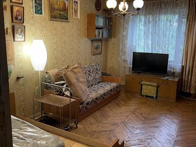квартира за адресою Брюссельська вул. (Гончарова), 21
