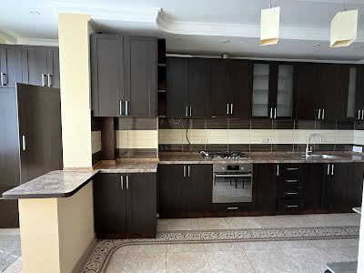 квартира за адресою Під Голоском вул., 8