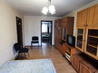 квартира за адресою Героїв УПА вул. (Кирпоноса), 15-Б