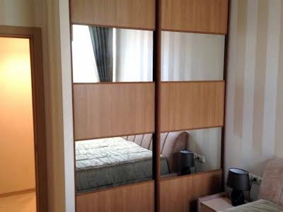 квартира за адресою Регенераторна вул., 4