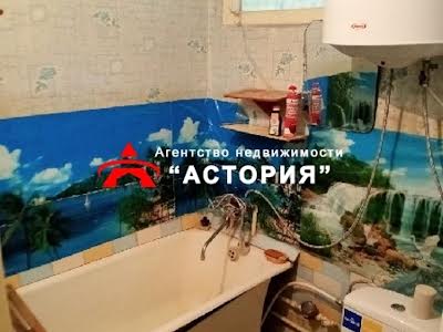 квартира за адресою Матросова Олександра вул., 19