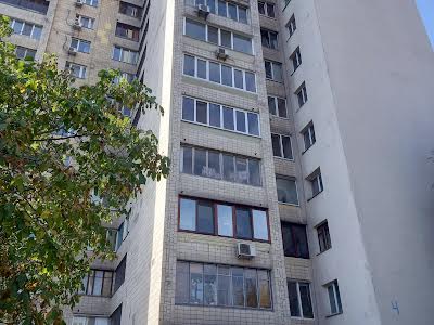 квартира за адресою Радченка Петра вул., 4