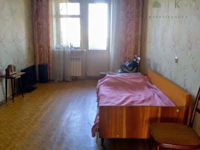 квартира за адресою Гімназійна набережна вул. (Червоношкільна набережна), 26