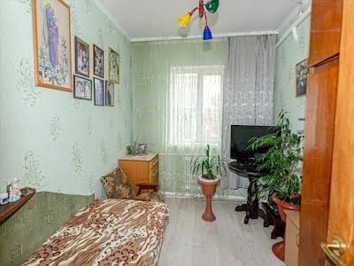 дом по адресу Центральна, 1