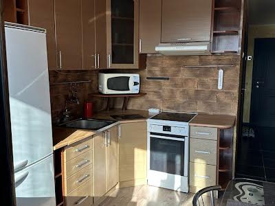 квартира за адресою Героїв Оборони вул., 5