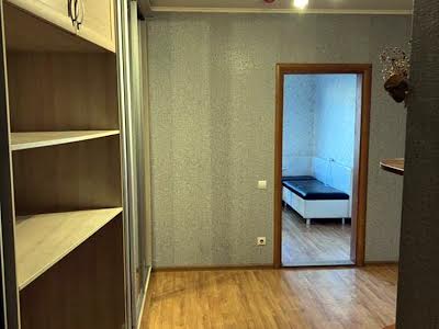 квартира за адресою Урлівська вул., 34А