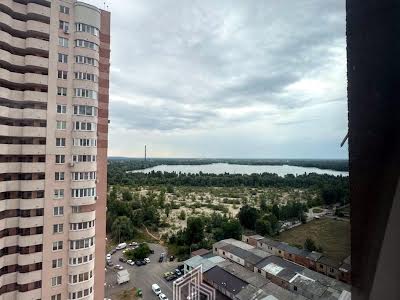 квартира за адресою Соломії Крушельницької вул., 13
