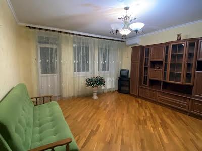 квартира за адресою Миколи Бажана просп., 14