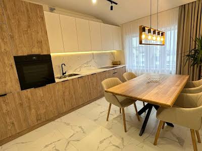 квартира за адресою Височана вул., 18